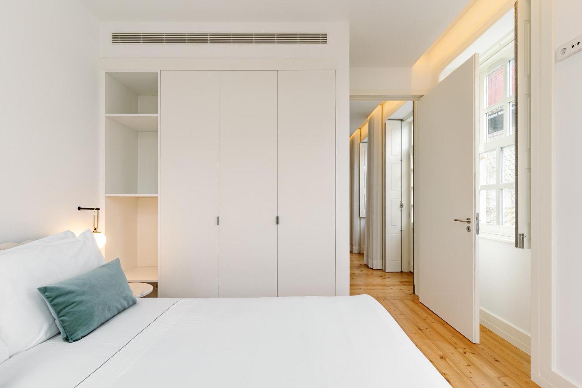 Апартаменти Feel Porto Clerigos Charm Flats Екстер'єр фото