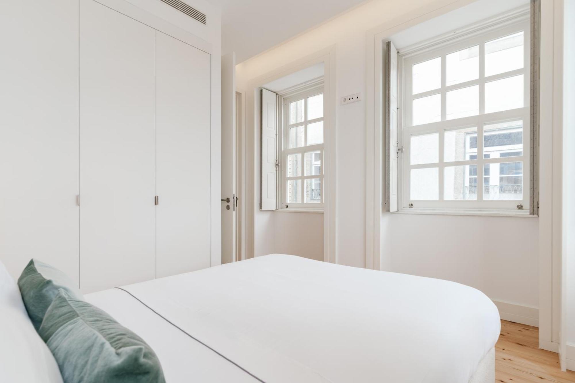 Апартаменти Feel Porto Clerigos Charm Flats Екстер'єр фото